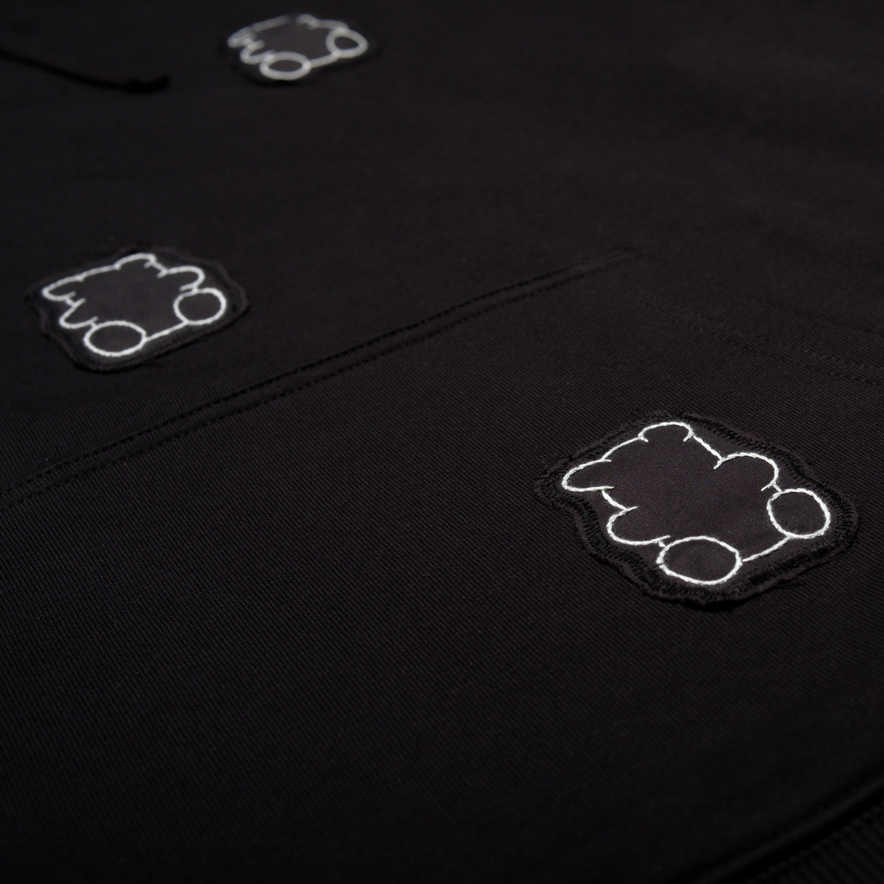 Felpa Nera Bear D777