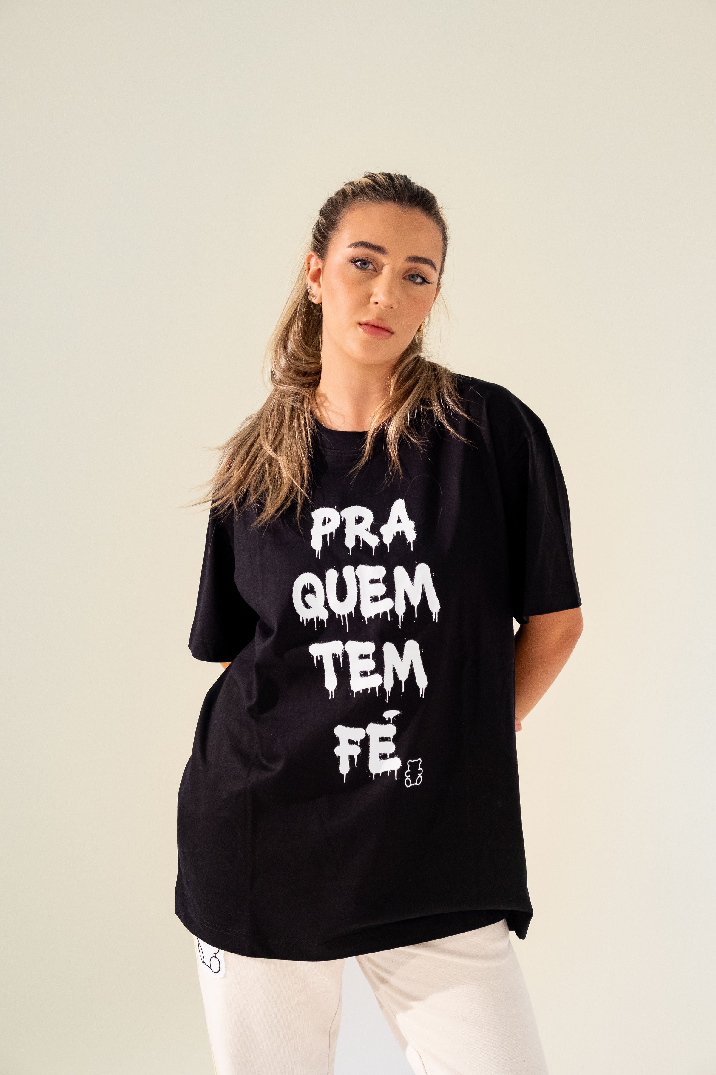 T-shirt Nera Pra Que Tem Fe D777